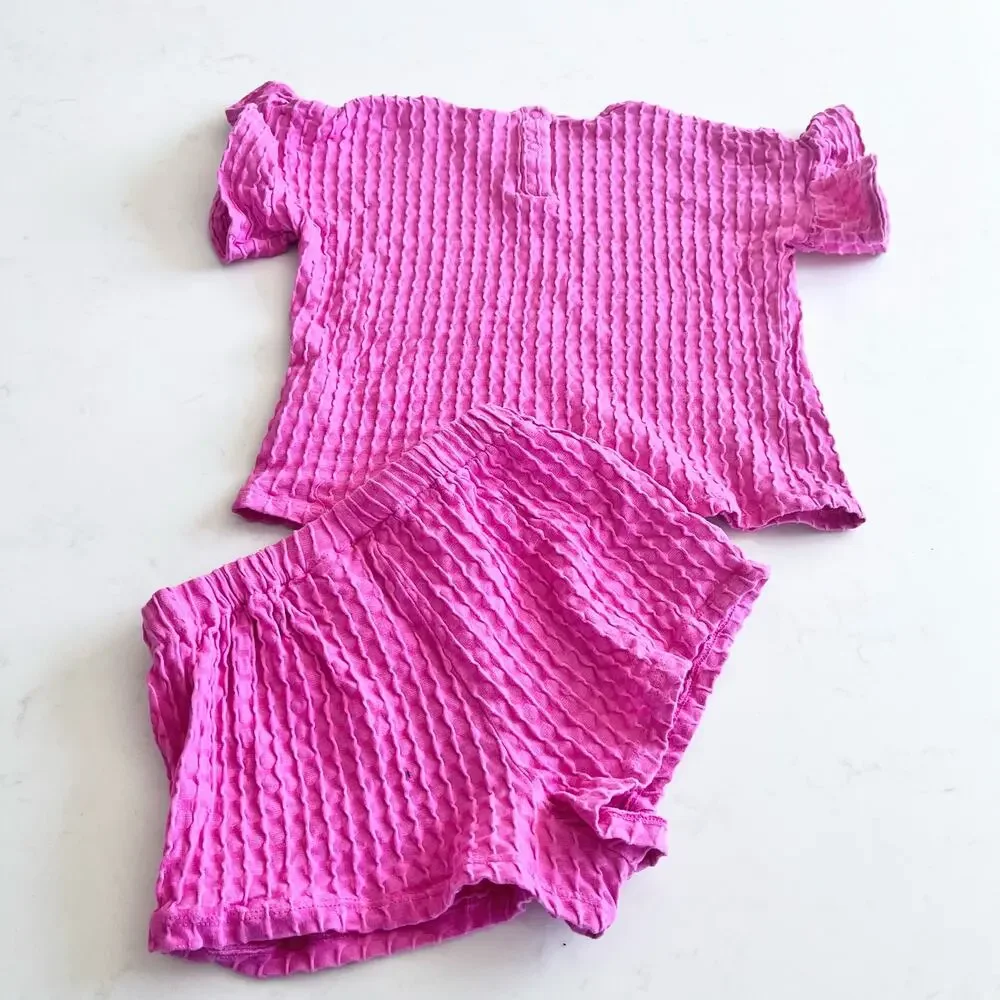 H&M girls textured two piece outfit top shorts 12/18 months